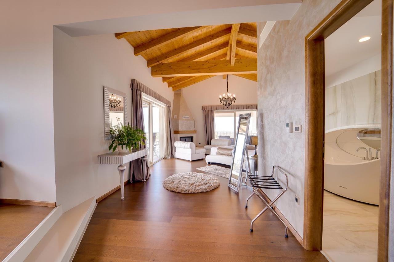 Wine Residence Cattunar Brtonigla Extérieur photo